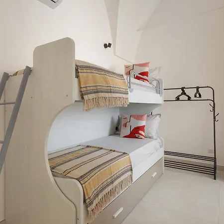 Amate' By Barbarhouse Ruffano